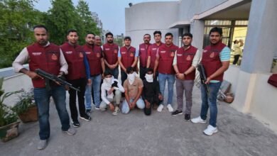 दिल्ली पुलिस के क्राइम ब्रांच की टीम ने तीन कुख्यात बदमाशों को किया गिरफ्तार, चार मोटरसाइकिल बरामद