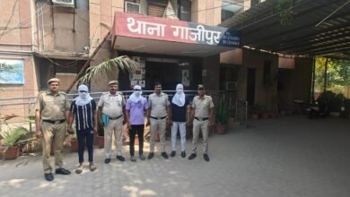 गाजीपुर के क्रैक टीम ने तीन स्नैचर को किया गिरफ्तार, एक मोटरसाइकिल बरामद