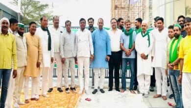 सिक्का बिल्डर और किसानों में समझौता हुआ