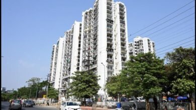 उत्तर प्रदेश, नोएडा: निरस्त भूखंड पर निर्माण कर रहे बिल्डर के खिलाफ केस