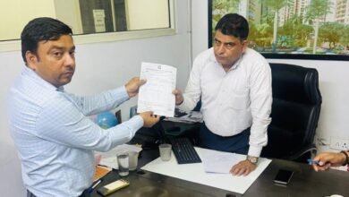 उत्तर प्रदेश, नोएडा: ग्रेनो वेस्ट की चार सोसाइटियों पर कार्रवाई